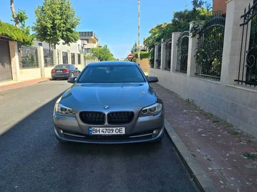 Авто BMW 5 Серия 2011 № 8132351