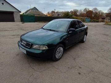 Авто Audi A4 1996 № 8132498
