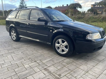 Авто Skoda Octavia 2002 № 8132513
