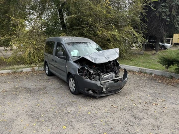 Авто Volkswagen Caddy 2011 № 8132561
