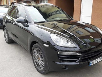 Авто Porsche Cayenne 2013 № 8132890