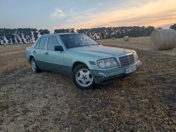 Авто Mercedes E Серия 1993 № 8132995