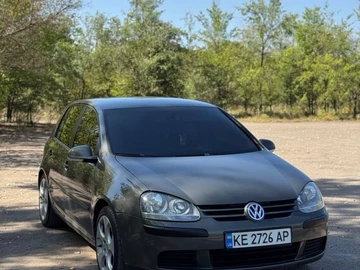 Авто Volkswagen Golf 2005 № 8133001