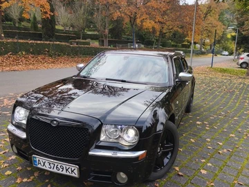 Авто Chrysler 300C 2008 № 8133005