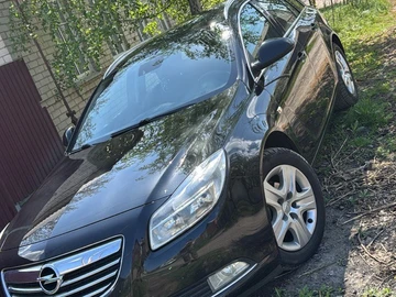 Авто Opel Insignia 2013 № 8133059