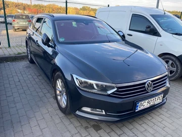 Авто Volkswagen Passat Variant 2018 № 8133223