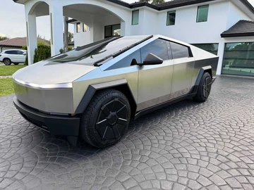 Авто Tesla Roadster 2025 № 8133232