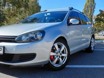 Авто Volkswagen Golf 2010 № 8133236