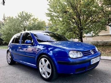 Авто Volkswagen Golf 2001 № 8133353