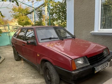 Авто ВАЗ 2109 1992 № 8133579