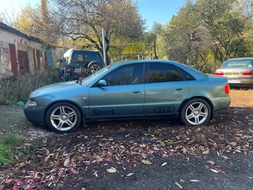 Авто Audi A4 2002 № 8133634