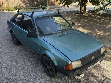 Авто Ford Escort 1996 № 8133646