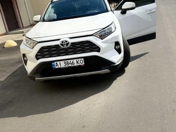 Авто Toyota Rav 4 2019 № 8133958