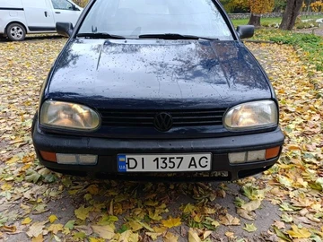 Авто Volkswagen Golf 1994 № 8134001