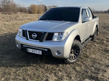 Авто Nissan Frontier 2017 № 8134011
