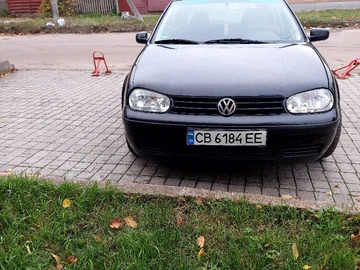 Авто Volkswagen Golf 2002 № 8134291