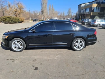 Авто Volkswagen Passat Sedan 2013 № 8134304