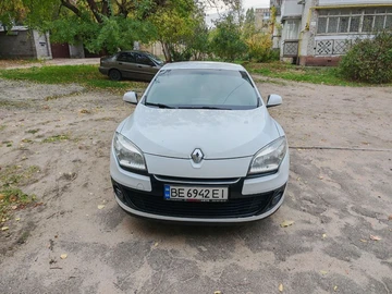 Авто Renault Megane 2013 № 8134477