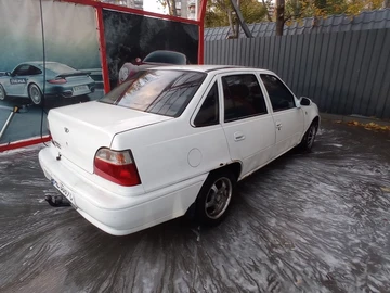 Авто Daewoo Nexia 1996 № 8134505