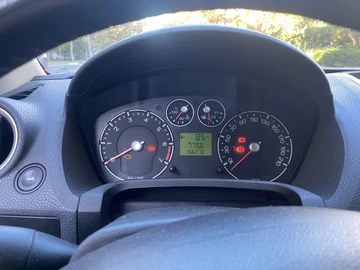 Авто Ford Fiesta 2006 № 8134572