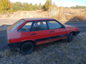 Авто ВАЗ 2109 1994 № 8134575
