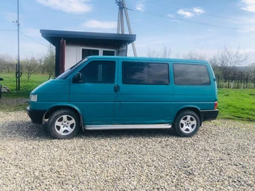 Авто Volkswagen Transporter 1996 № 8134591