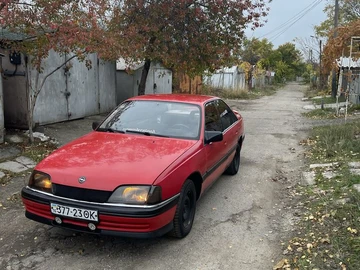 Авто Opel Omega 1992 № 8134602