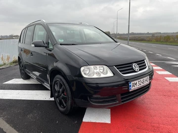 Авто Volkswagen Touran 2006 № 8134606