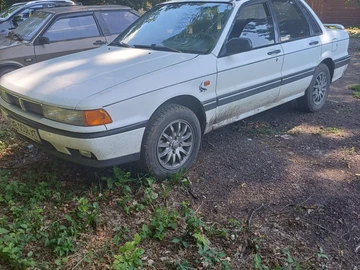 Авто Mitsubishi Galant 1989 № 8134757