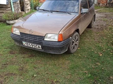 Авто Opel Kadett 1986 № 8134772