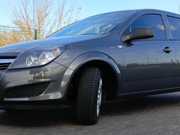 Авто Opel Astra 2010 № 8134777