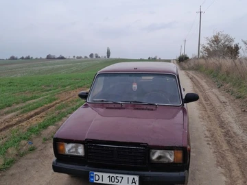 Авто ВАЗ 2107 2002 № 8134794
