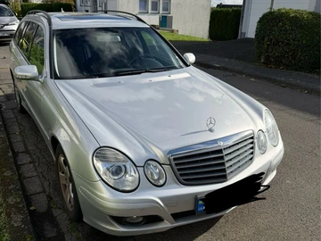 Авто Mercedes 220 2008 № 8134959
