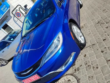 Авто Chrysler 200 2015 № 8134961