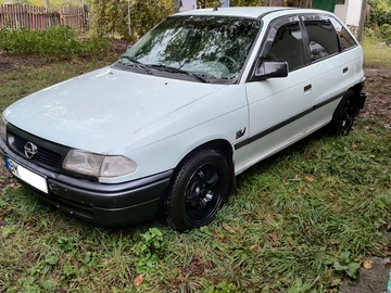 Авто Opel Astra 1995 № 8135146
