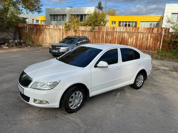 Авто Skoda Octavia 2012 № 8135163