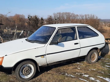 Авто ЗАЗ 1102 1993 № 8135176