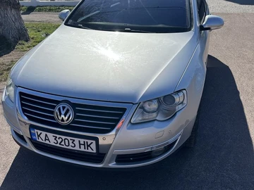 Авто Volkswagen Passat Variant 2007 № 8135189