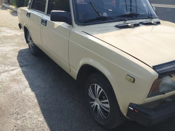 Авто ВАЗ 2105 1995 № 8135203