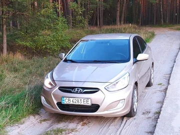 Авто Hyundai Accent 2013 № 8135287