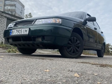 Авто ВАЗ 2110 2002 № 8135315