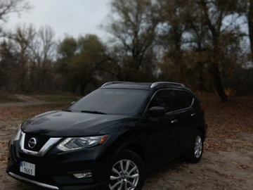 Авто Nissan Rogue 2017 № 8135375
