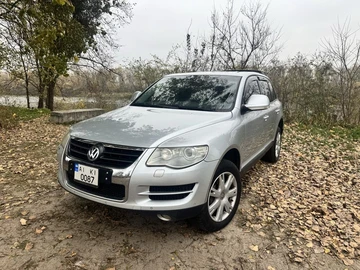 Авто Volkswagen Touareg 2007 № 8135377