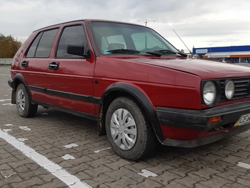 Авто Volkswagen Golf 1991 № 8135384