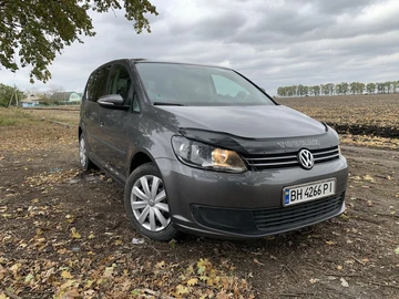 Авто Volkswagen Touran 2012 № 8135498