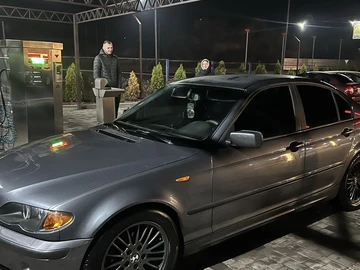 Авто BMW 3 Серия 2001 № 8135516