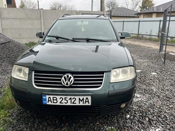 Авто Volkswagen Passat Variant 2004 № 8135522