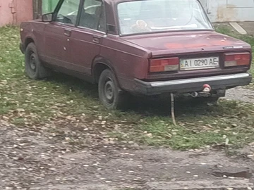 Авто ВАЗ 2107 1984 № 8135821