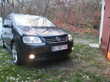 Авто Volkswagen Touran 2004 № 8135833
