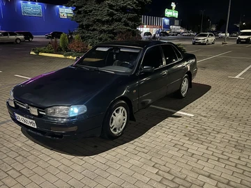 Авто Toyota Camry 1993 № 8135908
